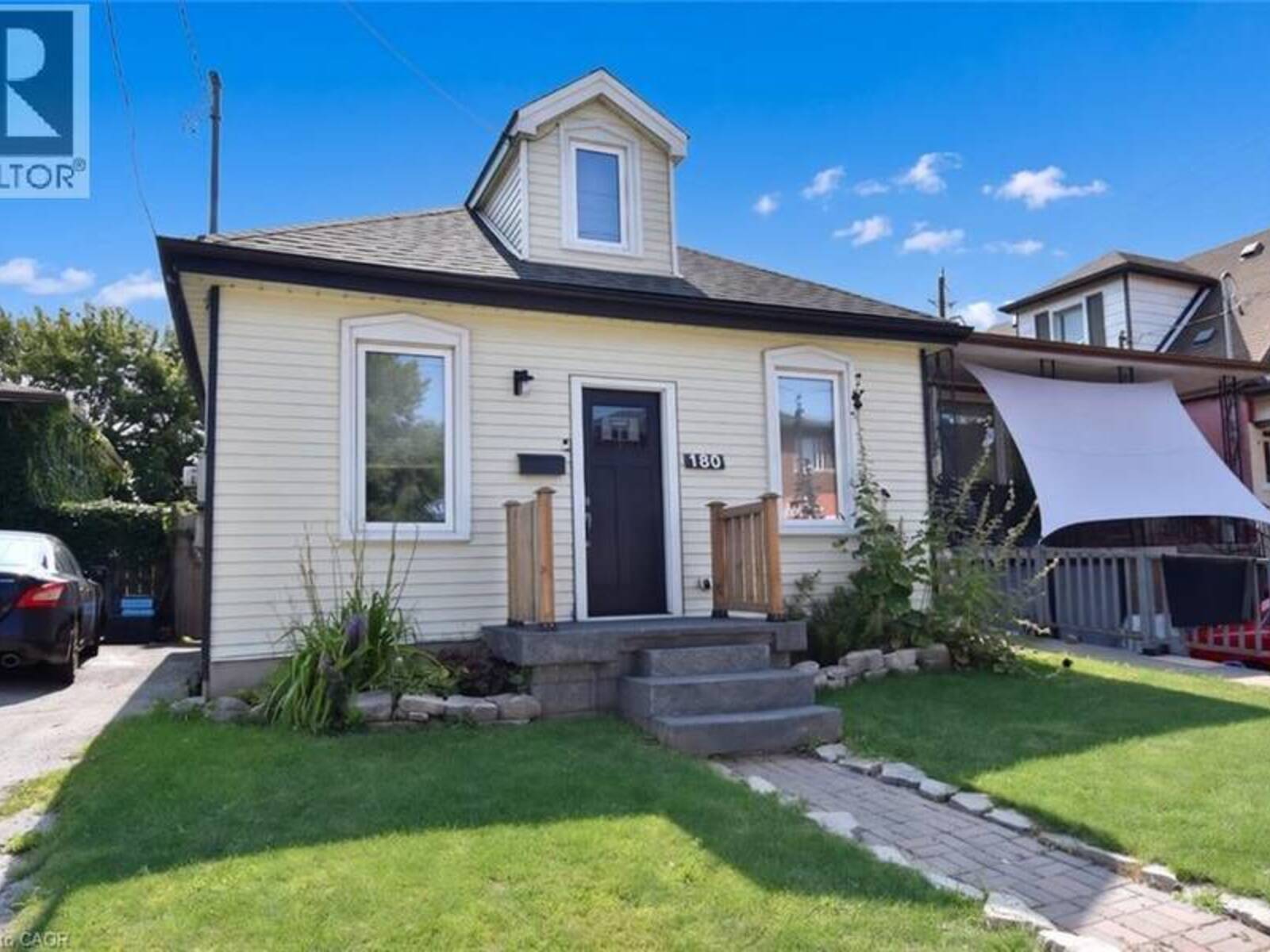 180 PROVINCE Street N, Hamilton, Ontario L8H 4H8