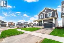 240 VELVET Way | Niagara Falls Ontario | Slide Image Four