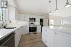 610 VIOLET Street | Waterloo Ontario | Slide Image Sixteen