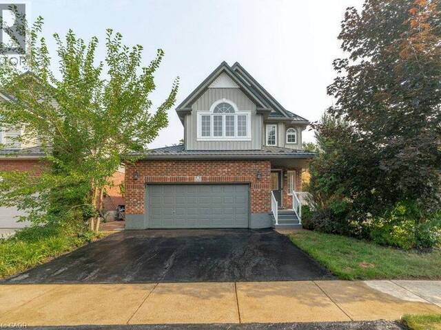 610 VIOLET Street Waterloo Ontario, N2V 2V9 - 3 Bedrooms Home For Sale