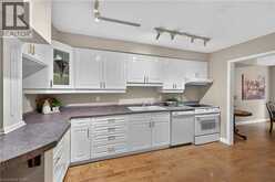 151 MCNIVEN Road Unit# 11 | Ancaster Ontario | Slide Image Sixteen