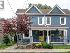 286 HATT Street Dundas Ontario, L9H 2H3