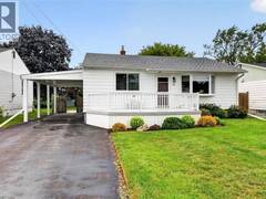 23 LAKEVIEW Avenue Grimsby Ontario, L3M 3L9