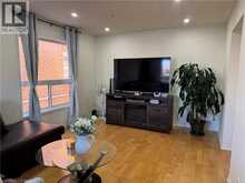 5781 SIDMOUTH Street | Mississauga Ontario | Slide Image Three