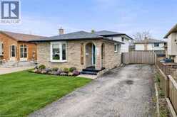 7506 JUBILEE Drive | Niagara Falls Ontario | Slide Image One