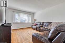 27 DELEVAN Crescent | Hamilton Ontario | Slide Image Six