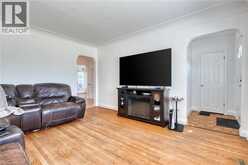 27 DELEVAN Crescent | Hamilton Ontario | Slide Image Four