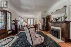 569 LOCUST Street | Burlington Ontario | Slide Image Nine