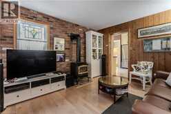 569 LOCUST Street | Burlington Ontario | Slide Image Sixteen