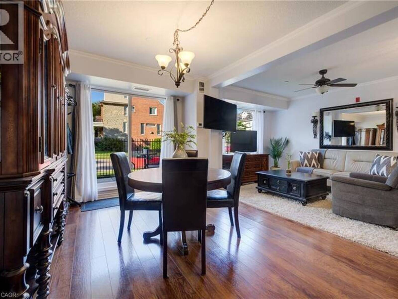 8 HARRIS Street Unit# 118, Cambridge, Ontario N1R 8R1
