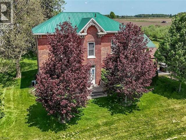 903 CONCESSION 13 TOWNSEND Simcoe Ontario, N3Y 4K3 - 5 Bedrooms Home For Sale