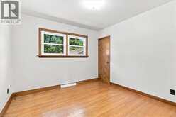 184 MURDOCK Avenue | Waterloo Ontario | Slide Image Fifteen