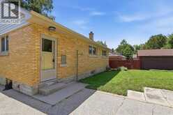 184 MURDOCK Avenue | Waterloo Ontario | Slide Image Thirty