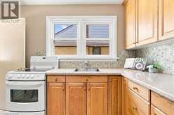 184 MURDOCK Avenue | Waterloo Ontario | Slide Image Thirteen