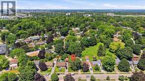 184 MURDOCK Avenue | Waterloo Ontario | Slide Image Forty