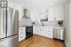 18 IPSWICH Place | Hamilton Ontario | Slide Image Twelve