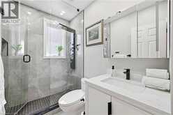 18 IPSWICH Place | Hamilton Ontario | Slide Image Fourteen