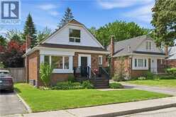 18 IPSWICH Place | Hamilton Ontario | Slide Image Two