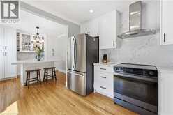 18 IPSWICH Place | Hamilton Ontario | Slide Image Eight