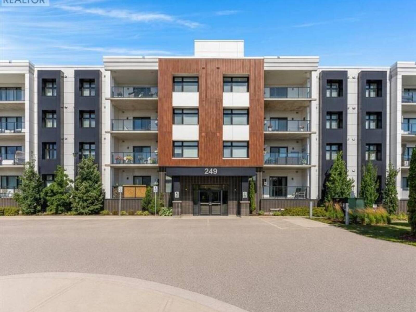 249 GREY SILO Road Unit# 108, Waterloo, Ontario N2K 0G8