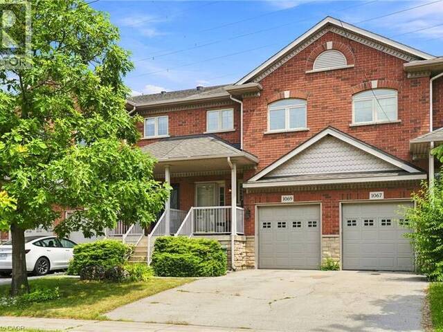 1069 BEACH Boulevard Hamilton Ontario, L8H 6Z9 - 2 Bedrooms Waterfront Home For sale