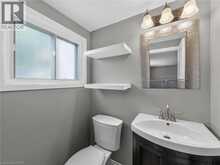 143 CROMWELL Crescent | Hamilton Ontario | Slide Image Nine