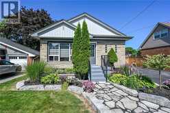 386 UPPER KENILWORTH Avenue | Hamilton Ontario | Slide Image Thirty-seven