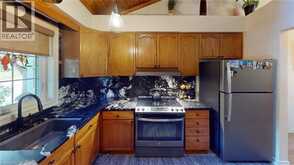 4101 DIANA Park | Vineland Ontario | Slide Image Three