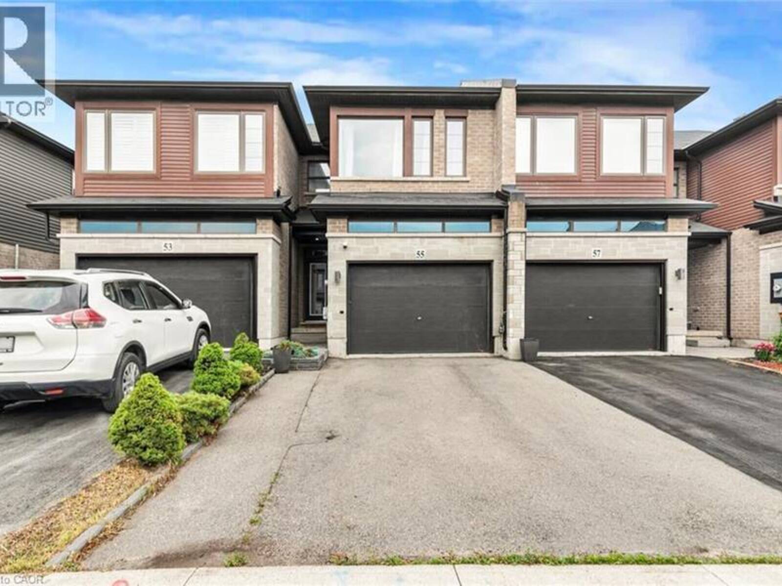 55 GREENWICH Avenue, Hamilton, Ontario L8J 0L6