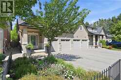 10 KOPPERFIELD Lane | Hamilton Ontario | Slide Image Three