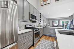 10 KOPPERFIELD Lane | Hamilton Ontario | Slide Image Seven