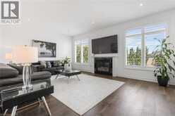 3308 LIPTAY Avenue | Oakville Ontario | Slide Image Nine