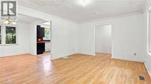 524 DORVAL Drive | Ancaster Ontario | Slide Image Eight