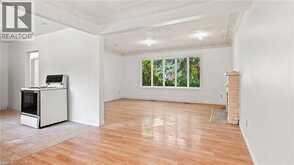 524 DORVAL Drive | Ancaster Ontario | Slide Image Nine
