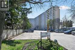 700 DYNES Road Unit# 904 | Burlington Ontario | Slide Image Four
