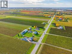 165 EAST & WEST Line Niagara-on-the-Lake Ontario, L0S 1J0
