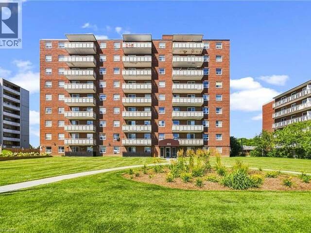 851 QUEENSTON Road Unit# 202 Hamilton Ontario, L8H 4X5 - 2 Bedrooms Condo For Sale