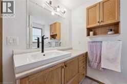 27 TRILLIUM BEACH Drive | Puslinch Ontario | Slide Image Ten