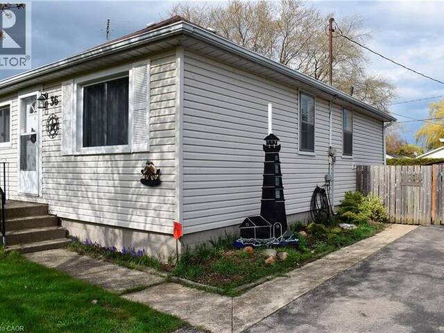 36 WOODHOUSE Avenue Port Dover Ontario, N0A 1N8 - 3 Bedrooms Home For Sale