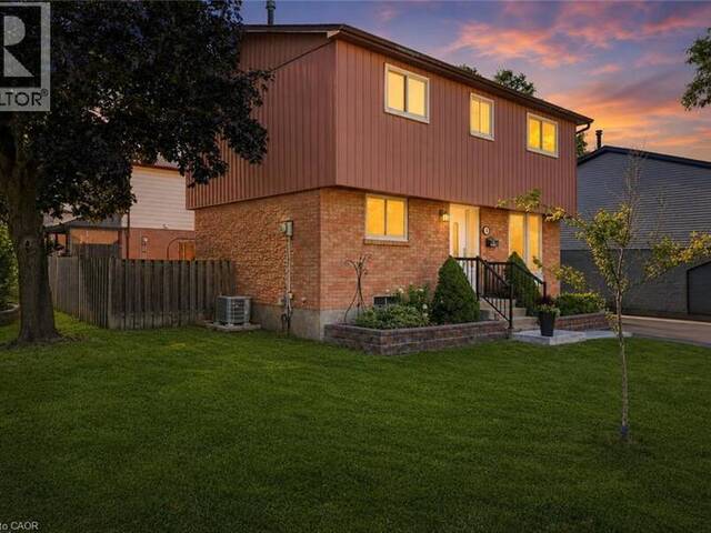 14 BERRISFIELD Crescent Hamilton Ontario, L4T 4X1 - 4 Bedrooms Home For Sale
