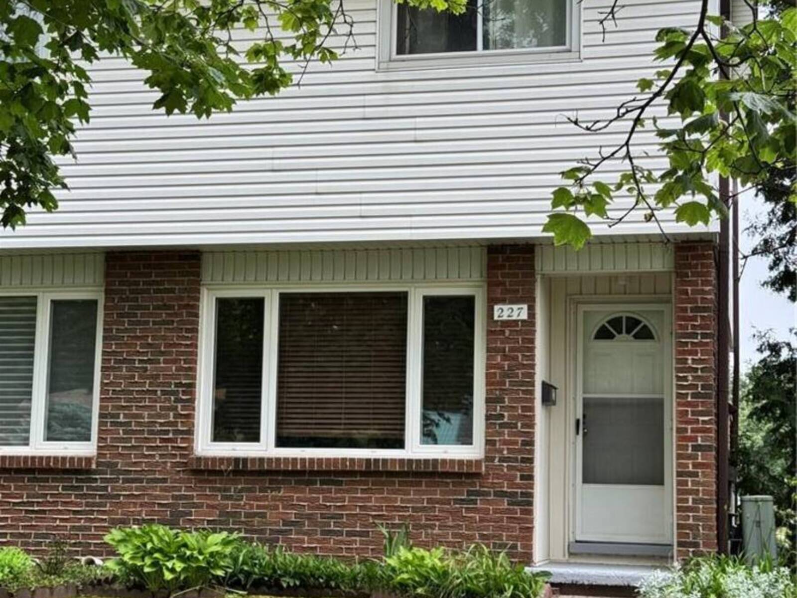 227 FERGUS Avenue Unit# 1, Kitchener, Ontario N2A 2H6