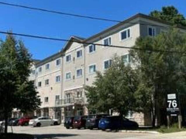 76 SYDNEY Street S Unit# 208 Kitchener Ontario, N2G 3V2 - 2 Bedrooms Condo For Sale