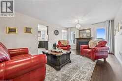 29 ENGLISH Crescent | Blandford-Blenheim Ontario | Slide Image Eight