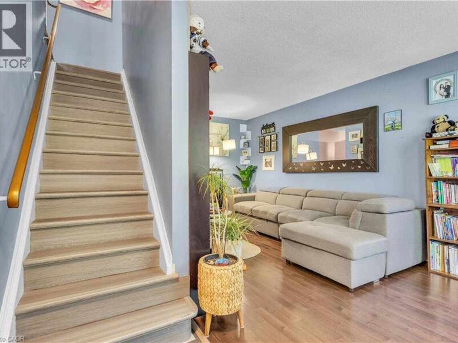 375 PIONEER Drive Unit# 7, Kitchener, Ontario N2P 1L8