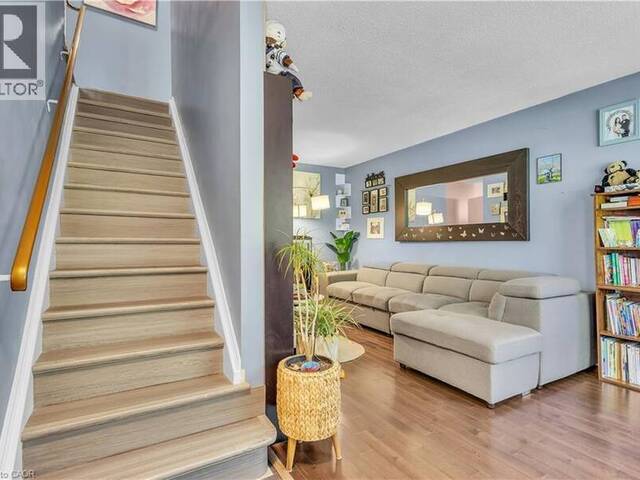 375 PIONEER Drive Unit# 7 Kitchener Ontario, N2P 1L8 - 2 Bedrooms Condo For Sale
