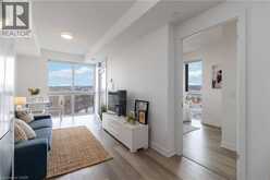 5220 DUNDAS Street Unit# D422 | Burlington Ontario | Slide Image Six