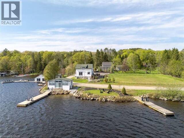 1021 MARINA Road Huntsville Ontario, P1H 2J6 - 3 Bedrooms Waterfront Home For sale