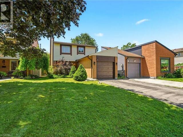 4 EILEEN Street Waterdown Ontario, L9H 7E6 - 3 Bedrooms Home For Sale