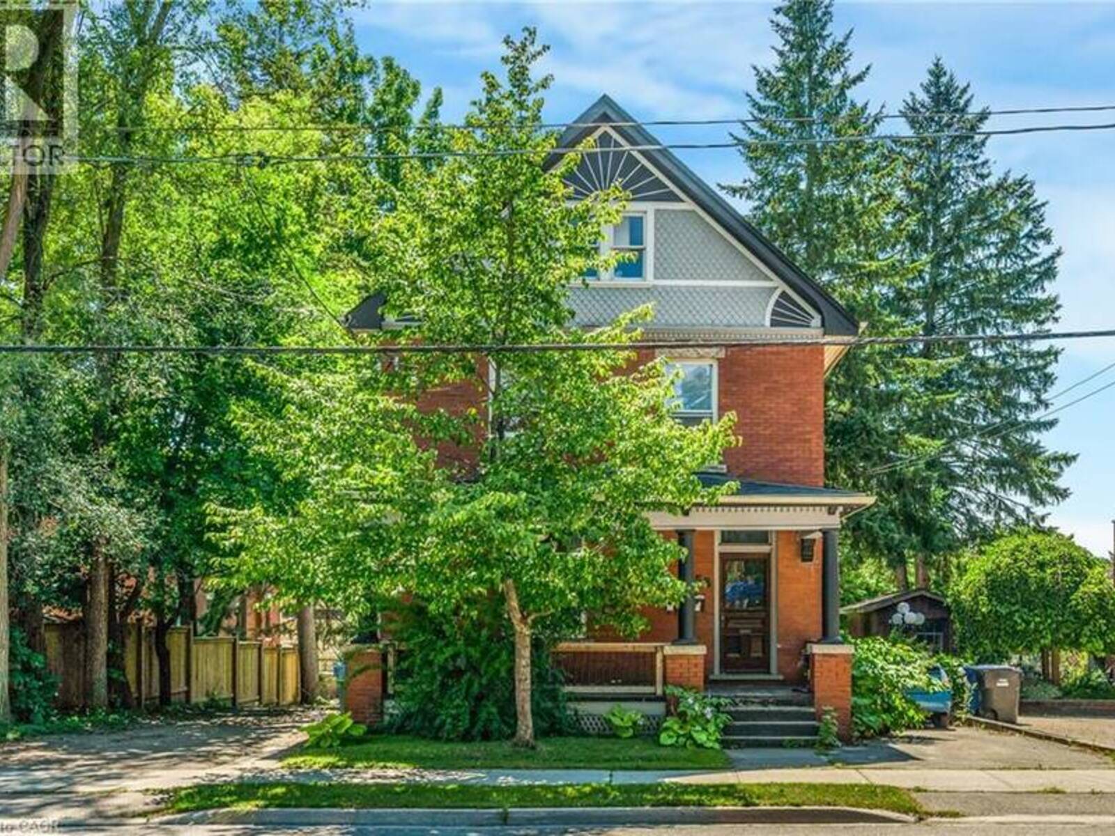 458 WOOLWICH Street, Guelph, Ontario N1H 3X5