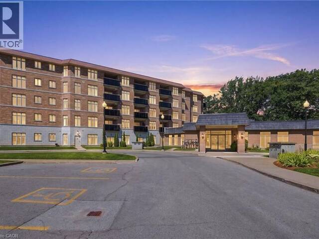 8111 FOREST GLEN Drive Unit# 521 Niagara Falls Ontario, L2H 2Y7 - Property For Sale